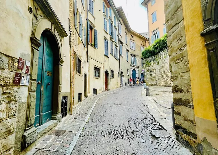 Donizetti Boutique-nel Cuore Di Citta Alta *